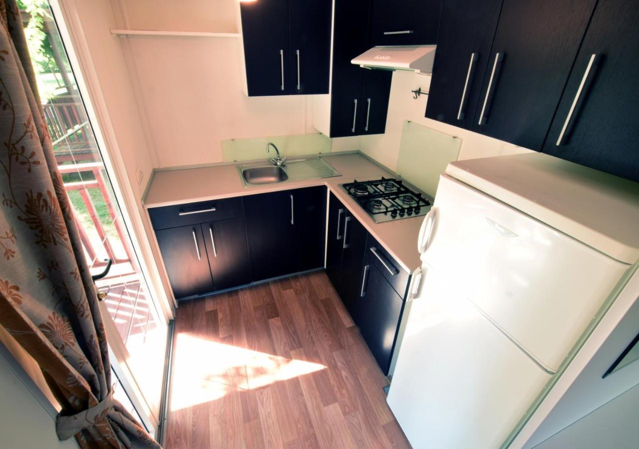 Villa Al Mare Camping - 4 Stelle 卡瓦利诺 外观 照片