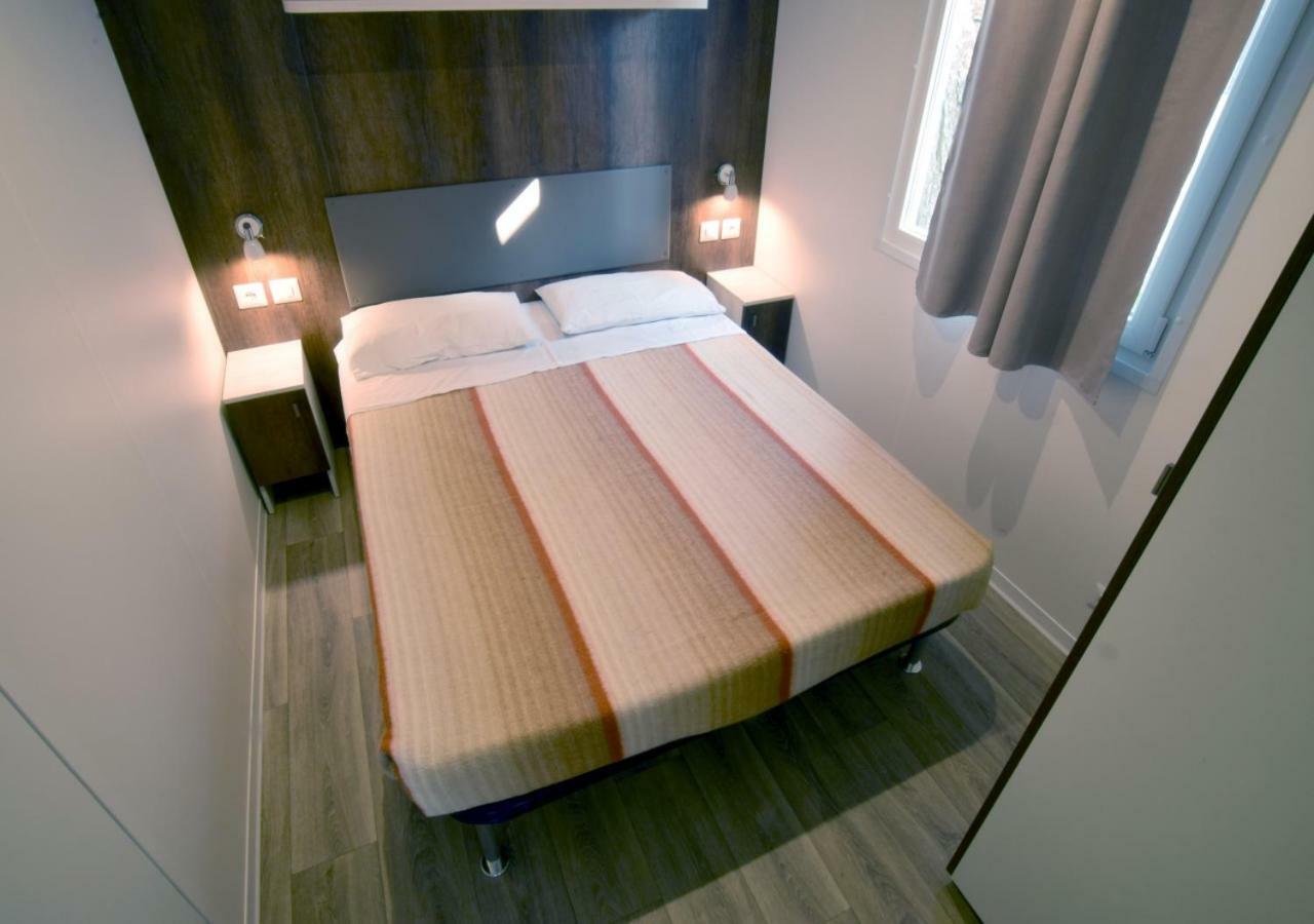 Villa Al Mare Camping - 4 Stelle 卡瓦利诺 外观 照片