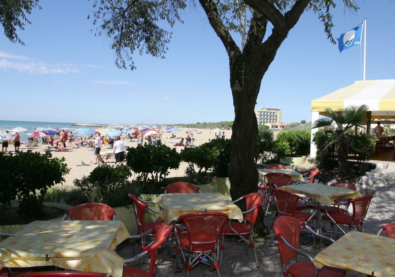 Villa Al Mare Camping - 4 Stelle 卡瓦利诺 外观 照片