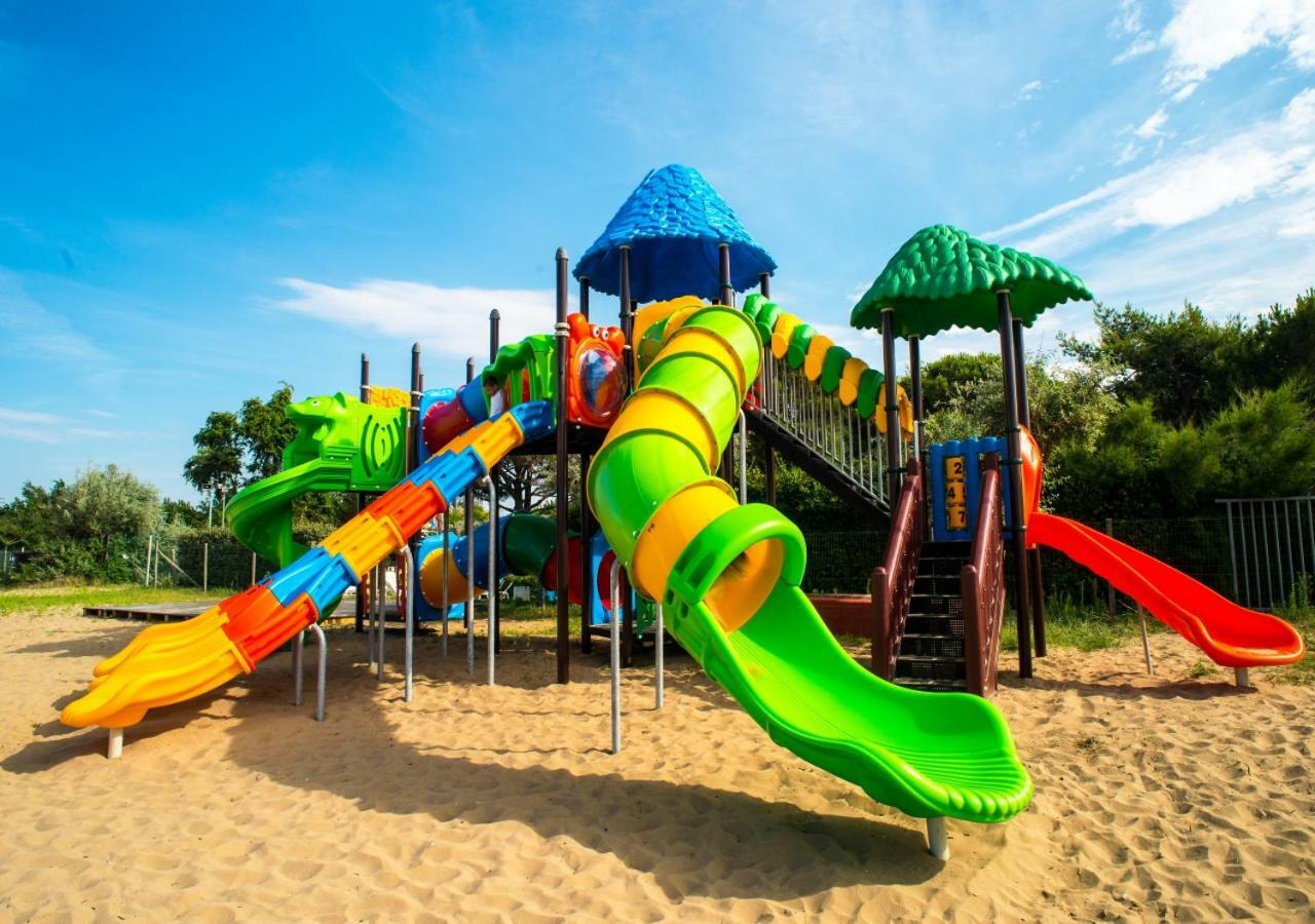 Villa Al Mare Camping - 4 Stelle 卡瓦利诺 外观 照片