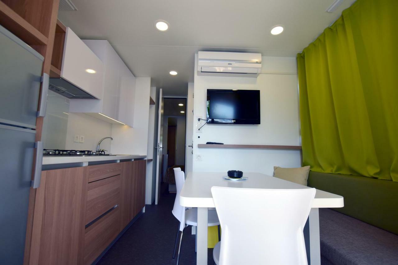 Villa Al Mare Camping - 4 Stelle 卡瓦利诺 外观 照片