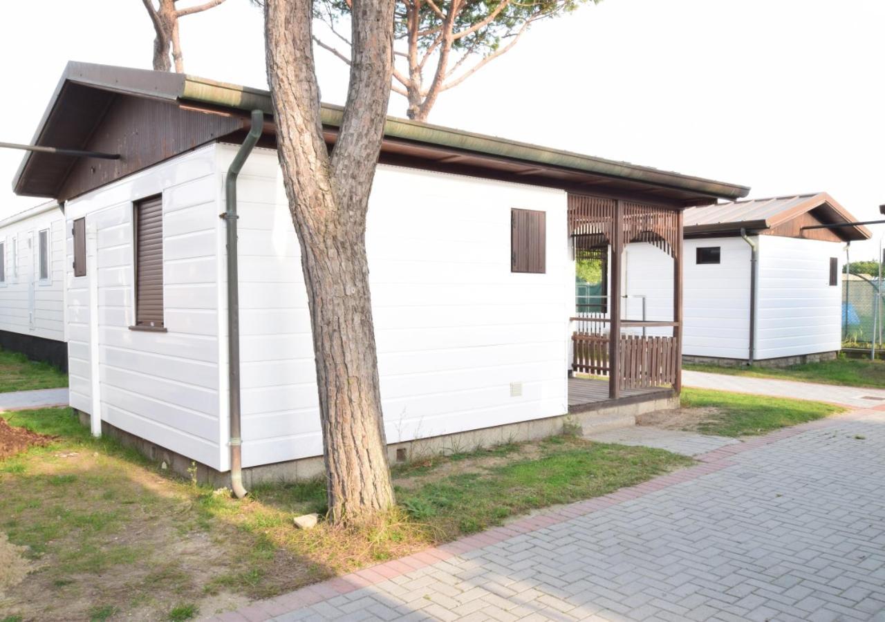 Villa Al Mare Camping - 4 Stelle 卡瓦利诺 外观 照片