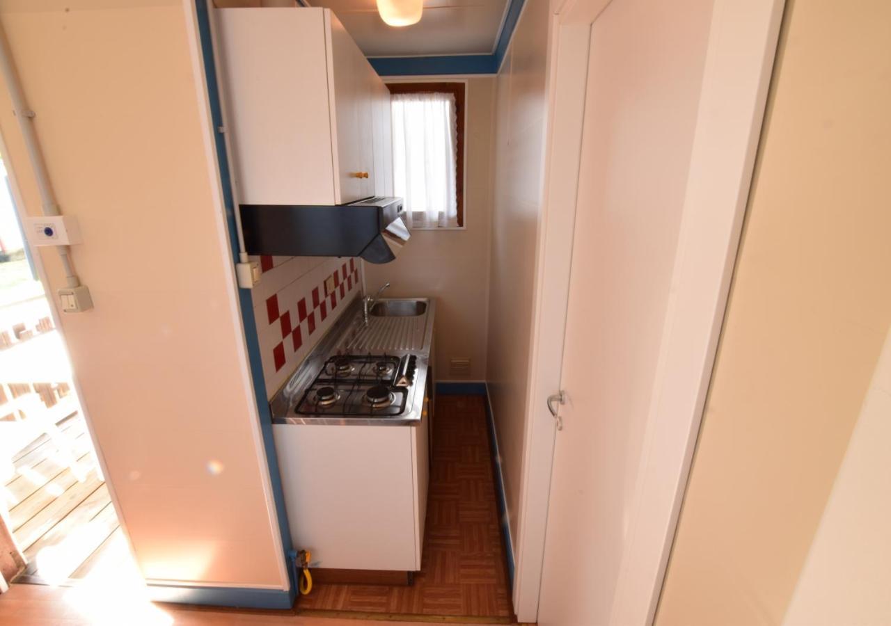 Villa Al Mare Camping - 4 Stelle 卡瓦利诺 外观 照片
